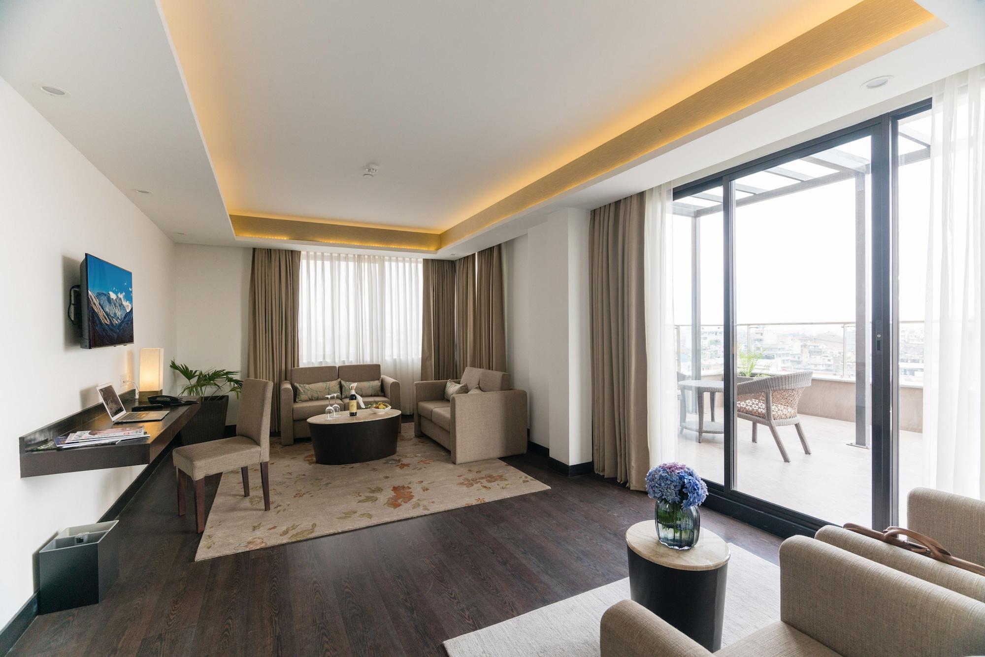 Hotel Mulberry Катманду Екстериор снимка
